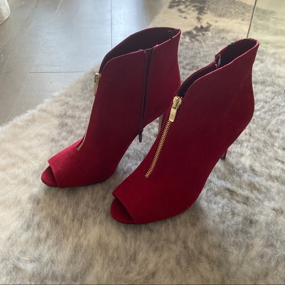 Marc Fisher designers marvellous heels